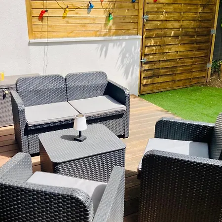 Cosy And Refined 1-bedroom With Garden Apartment La Rochelle (Charente-Maritime)